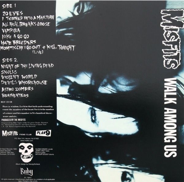 PunkRockStory's tweet photo. 43 years ago today
Walk Among Us is the debut album by the American punk rock band Misfits released on this day in 1982 includes the single 'Night of the Living Dead'
#punk #punks #punkrock #misfits #WalkAmongUS #history #punkrockhistory #otd https://t.co/AAP7mpQ7cu