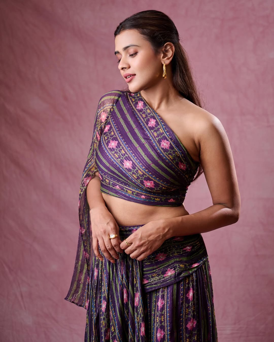 Gk7_25aXgAAjRmc?format=jpg&name=large