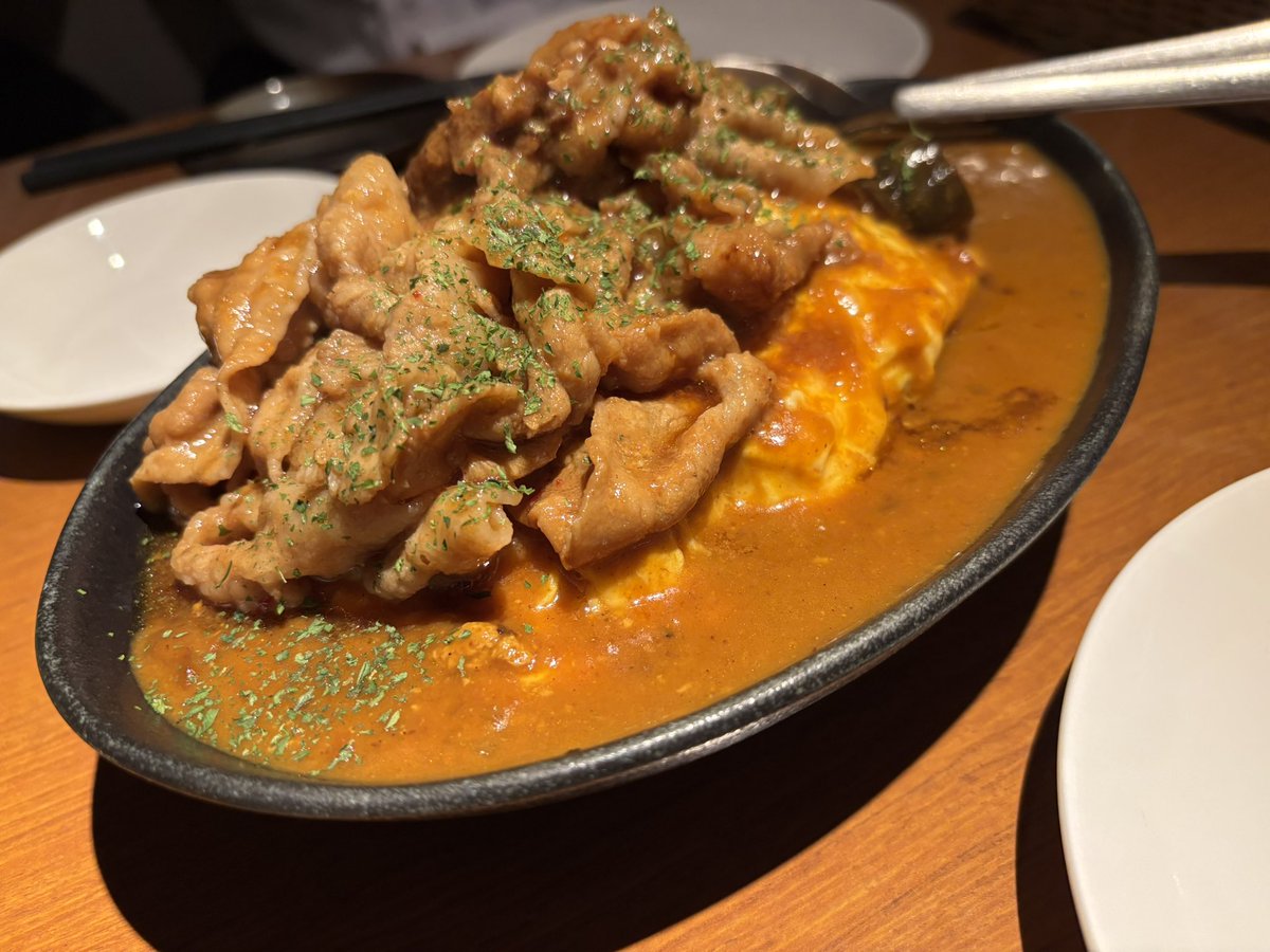 今日からの山梨出張、諸事情により中止になった🥲
舞台行けたやん、、泣
くそぉ、、酒のむぞーー！