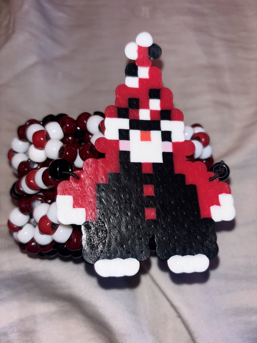 fairlylogan's tweet photo. hi guys i made this today okay bye https://t.co/dfTb5GGvcf