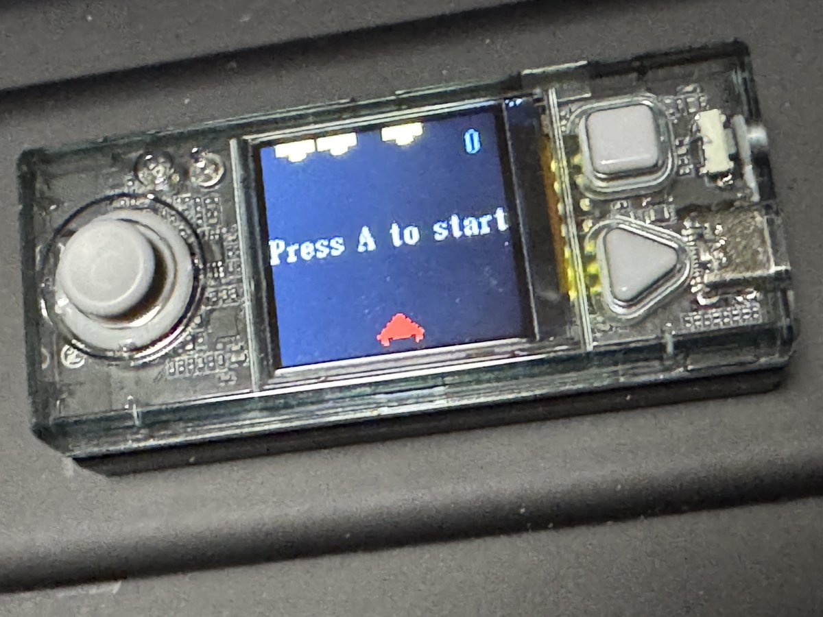 superdouglas105's tweet image. 行方不明のGARMIN  epixを探していたら懐かしいモノが出てきた🤩
#Cyberpi