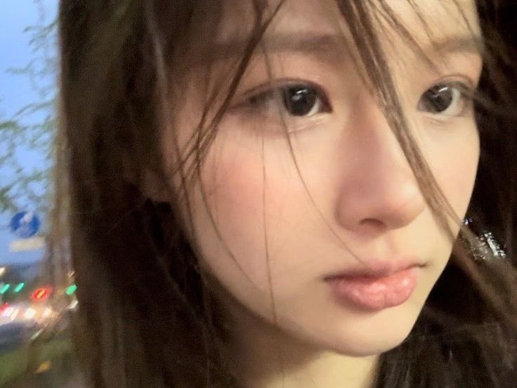 𝗥𝗲𝘁𝘁𝗮. rest (@clarettazuri) on Twitter photo 