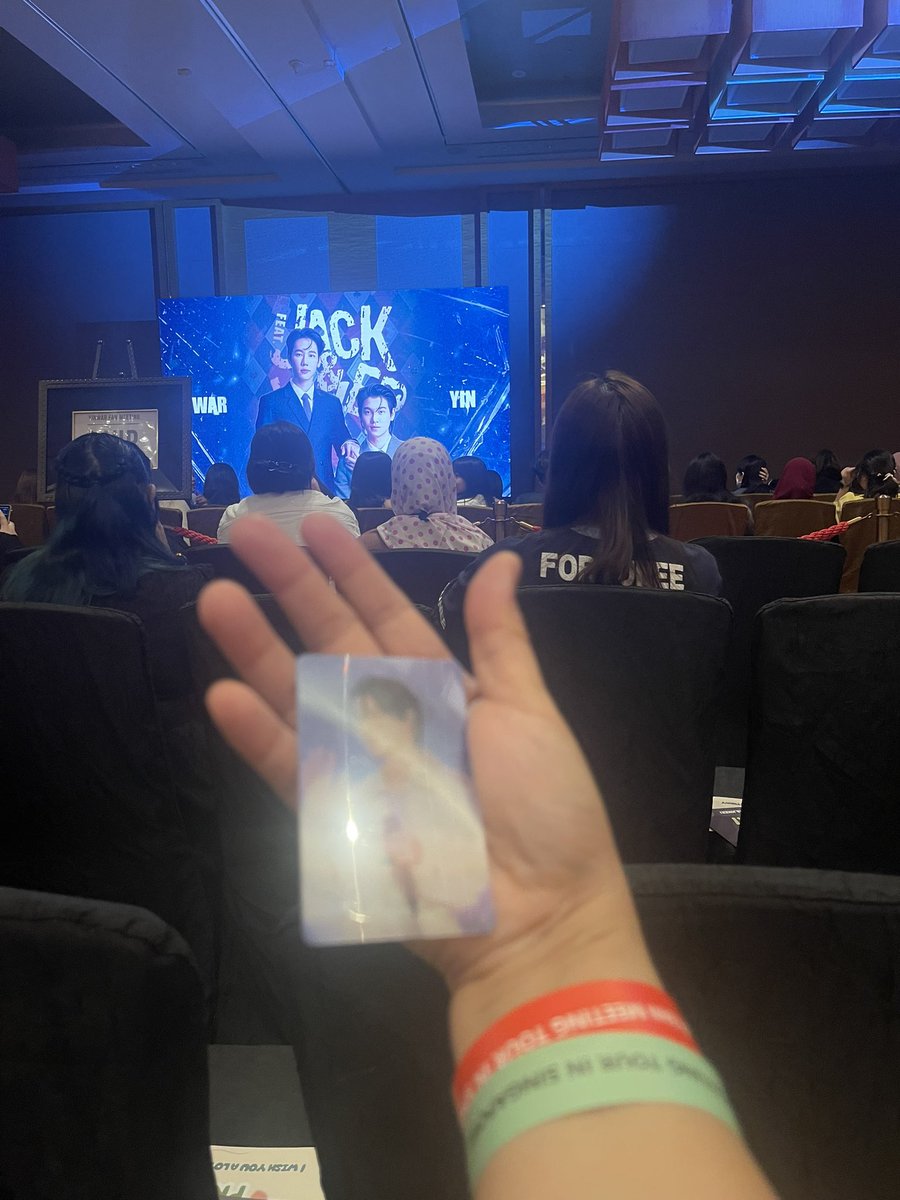 Thwe Oo Khin tweet media