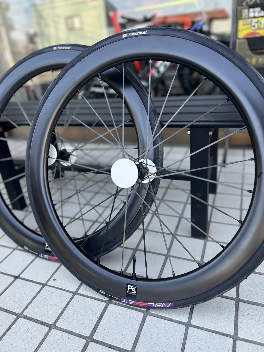 Gun_X195's tweet photo. 現在当店で期間限定にてテスト可能なホイール達です❗️
#Farsports #pertual https://t.co/I7e5xAI0Hb