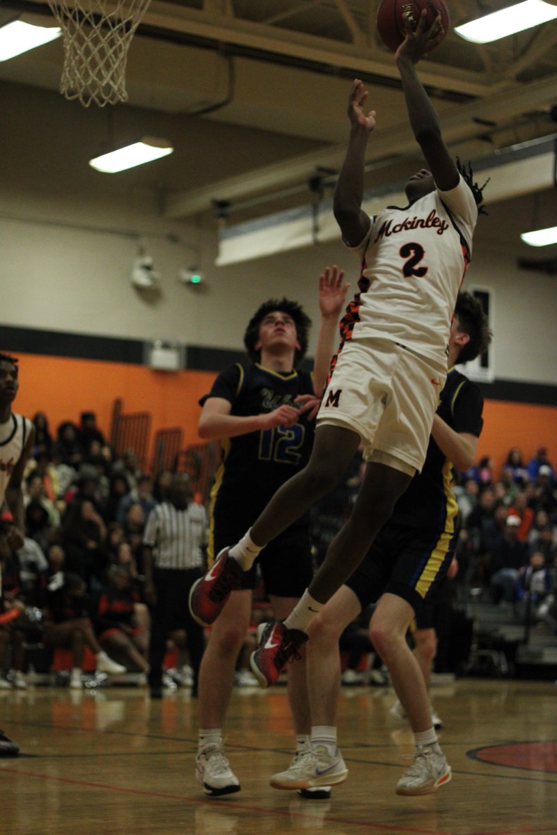 MckBasketball's tweet image. Marvelous Mar Staples 39 Pts 🔥🔥🔥🔥 Davonte Hughes 17pts 🔥🔥
Danny Dones 15pts Great team effort 🔥🔥king Finks 11 Reb Assad Sheikh 10 Reb
McKinley Wins 89 to 55 over West Seneca West
