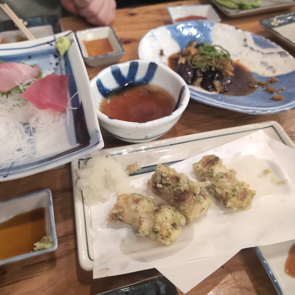 picarin_atama's tweet image. 🍻#磯丸水産 大久保駅前店
昼から #ProjectB 練習打ち上げ🍻
参加約10名🍺