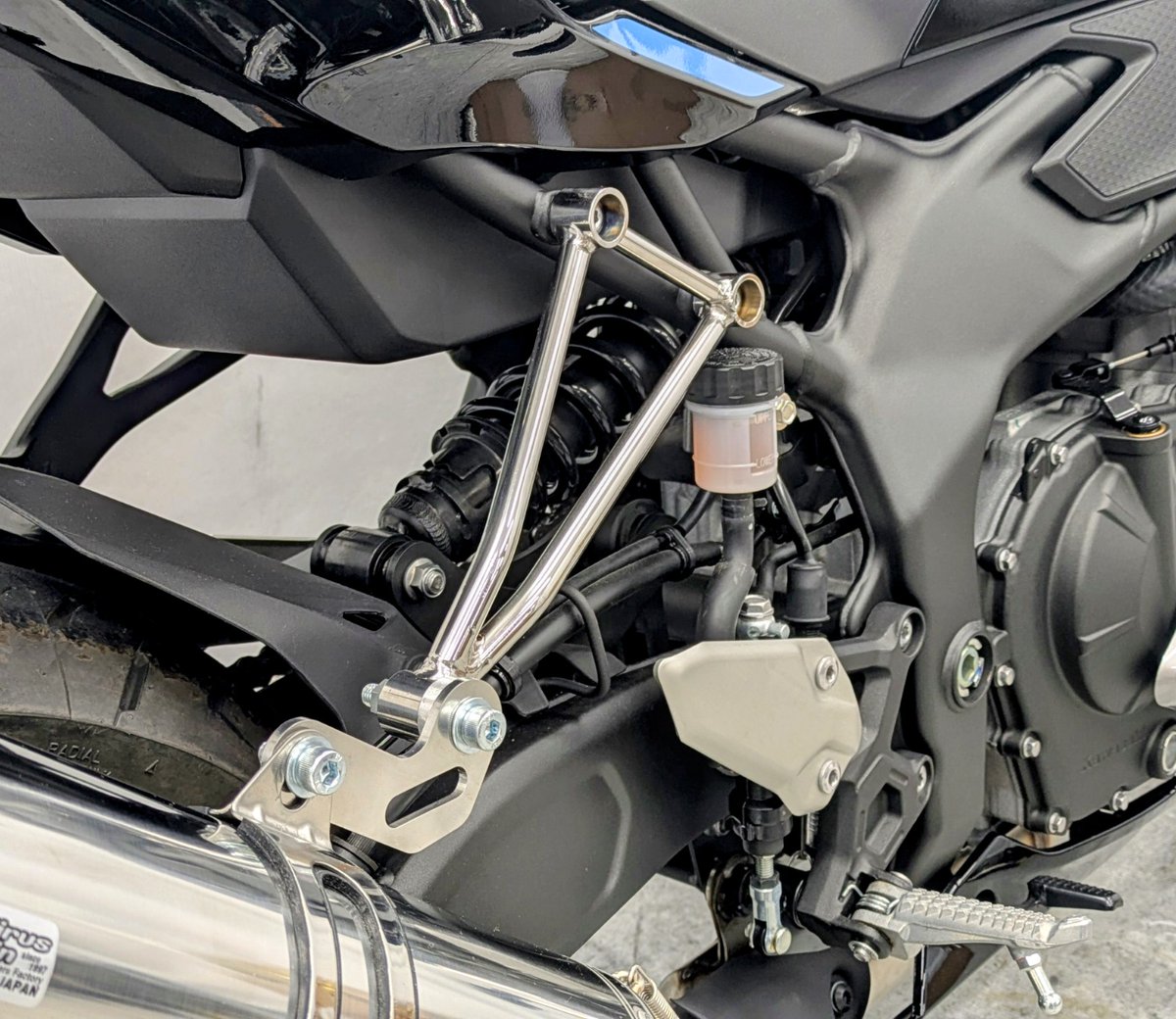 あ〜る　WirusWin ストレートマフラー WirusWin PCX HYBRID（2AJ-JF84）用 アニバーサリーマフラー