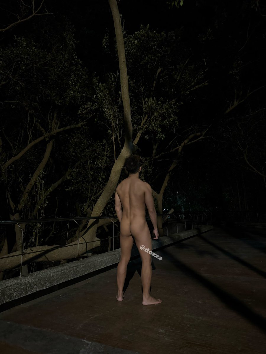 front or back ？

📷：<a href="/aiaiaixi/">Prosucker 愛愛愛吸 🔞</a>