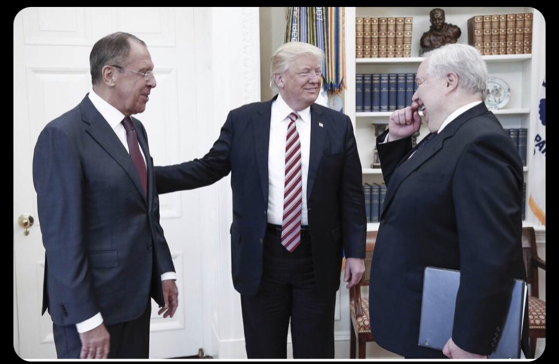 RealFakeDonal11's tweet photo. @Scaramucci ✔️ #Russia Russia Russia ❗️ #Trump Has Never Been There. And I’m Not A #Putin Agent Or Spy. Only Told #Lazrov and Fatso To “Make Yourselves At Home” In #OvalOffice If Anyone Has PROOF That I Was #Kompromat By Soviets in 1980’s, If You Are Listening, Release Info Now ❗️#Special https://t.co/gH7jHPQFyn