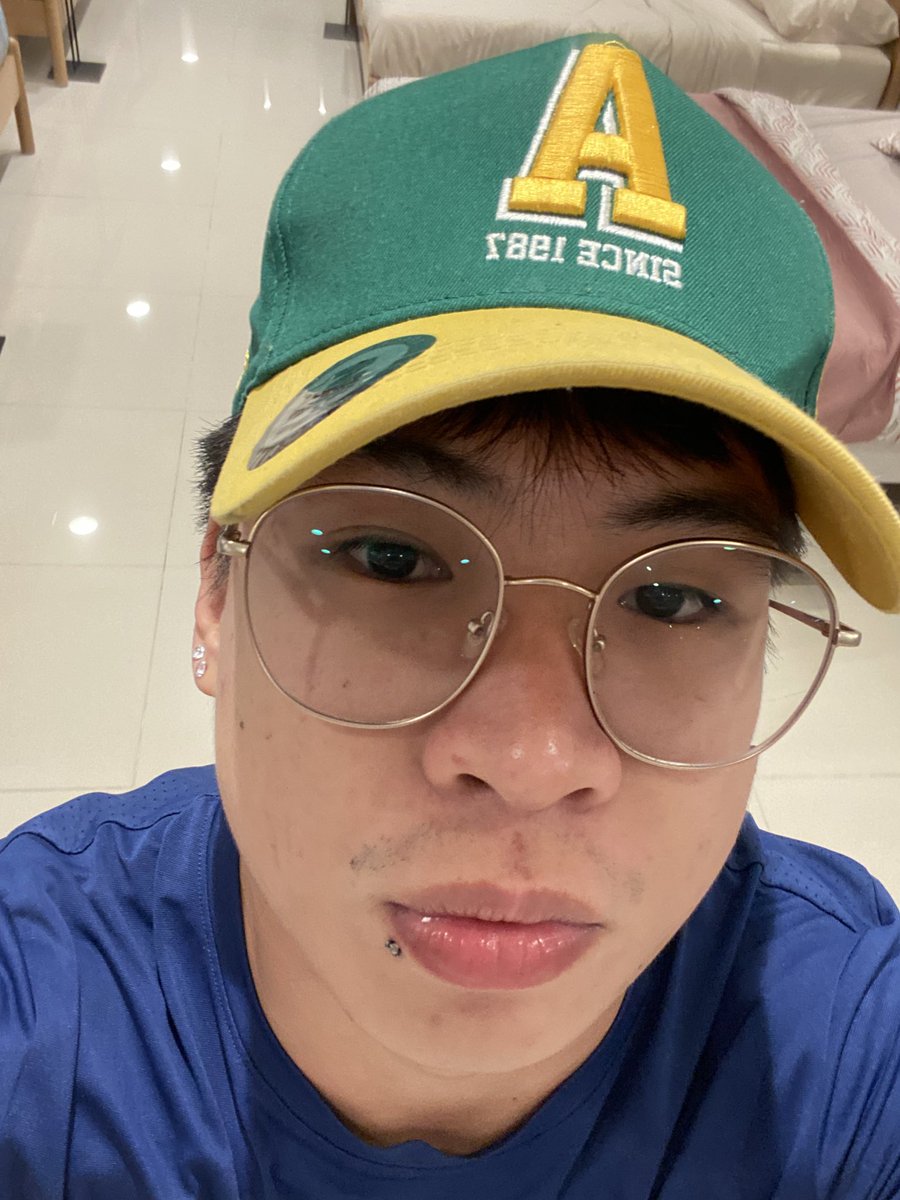 cleanJeksDVO's tweet photo. Taga davao lng ni ohh haystt😭

#Pm deretso ayaw kaulaw https://t.co/ZnjnVuIuO0