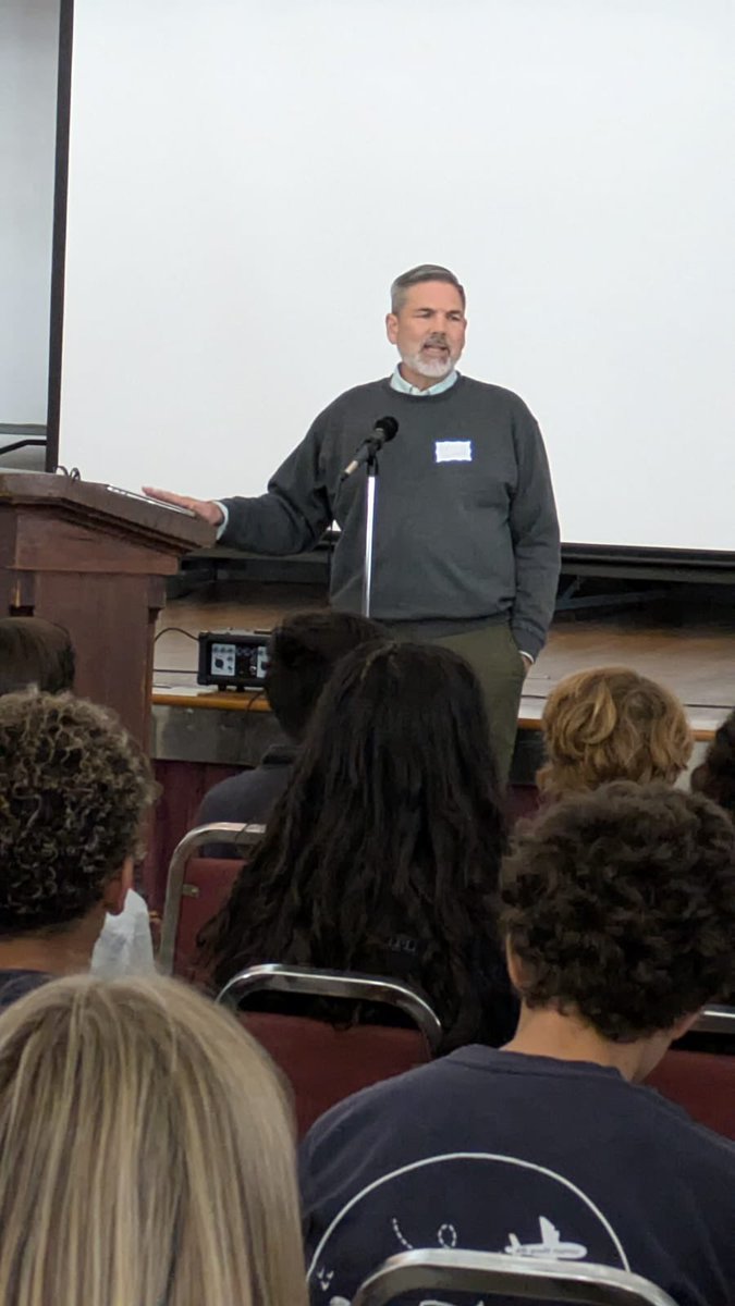 SchooloftheMadeleine tweet media