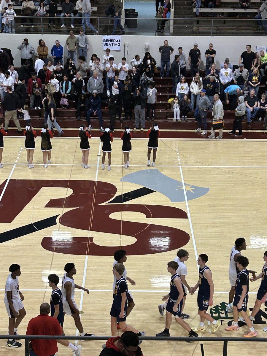 YourESN's tweet image. Franklin-Pierce punches their ticket to Yakima with a 47-41 win over Bainbridge.