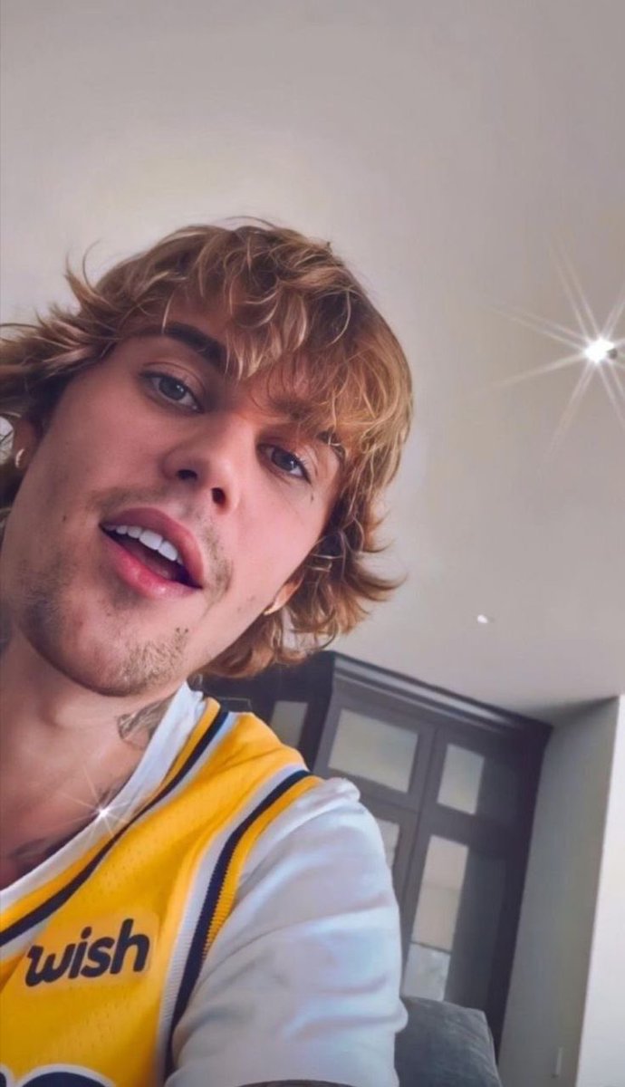 drewlegend_'s tweet photo. feliz cumpleaños al pisciano favorito de todas las girls https://t.co/BPAMwiaLgP