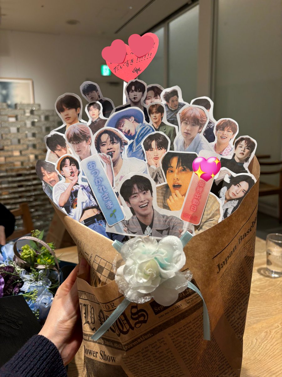 産休入った✌️色々いただいたけどまさかの純喜(拓実と景瑚も)ブーケがいちばんびっくり笑