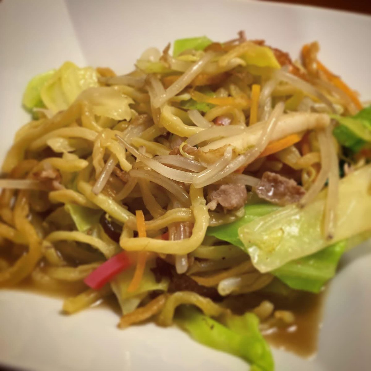 yoshihomma's tweet photo. 福岡メシ　元祖ぴかいちの皿うどん。高菜とも相性抜群で美味し。 https://t.co/ccoZmbqHGq