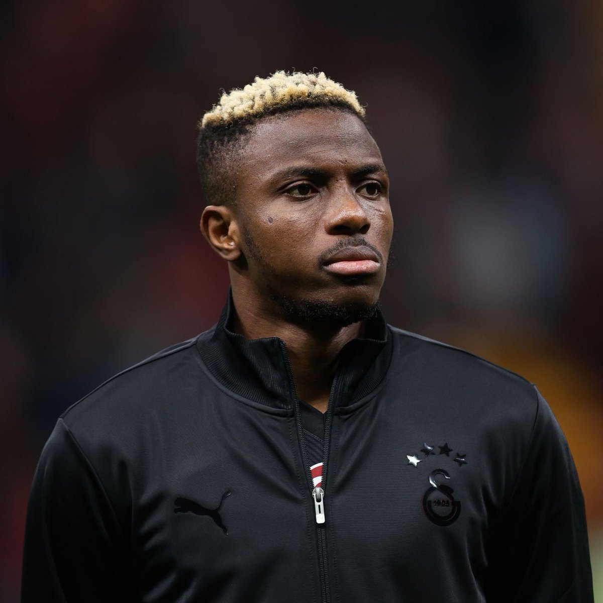 tmofficially's tweet photo. 🚨 Chelsea remain interested in a transfer for Victor Osimhen and face competition from Juventus and PSG.
His release clause is around €75m.
(Source: @RudyGaletti)
| Lookmam | Babagida | Greenwood | Wike | David | Hundeyin | Pidom | Tinubu | Grok | PI | seyi | abiola | #UCLd https://t.co/5xSDNncGPb