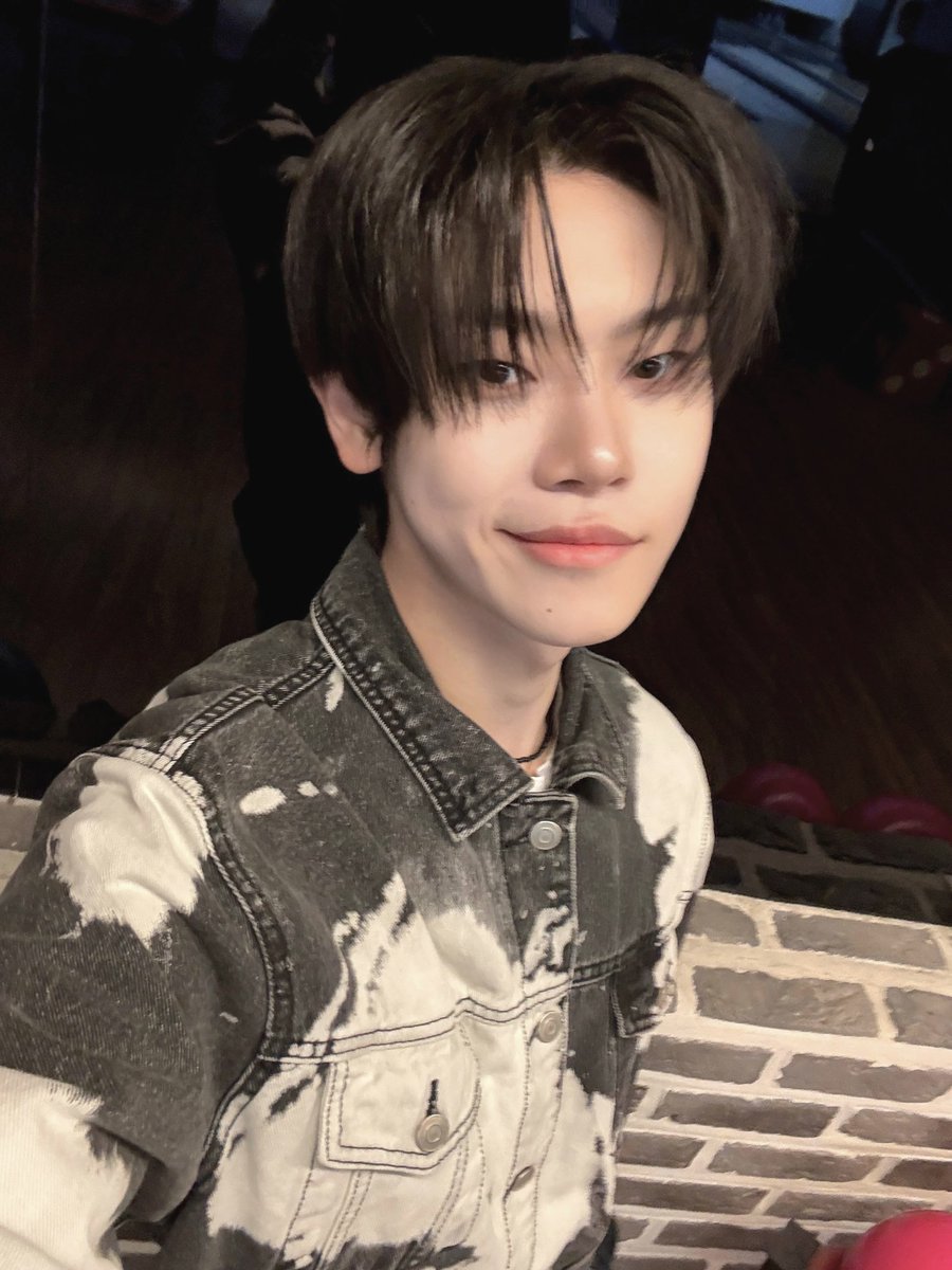 CYE_MEMBERS7's tweet photo. 🩶🩶

#장여준 #JANGYEOJUN 
#CLOSEYOUREYES #클로즈유어아이즈
#클��아 #CYE https://t.co/15tM2ZFJs5