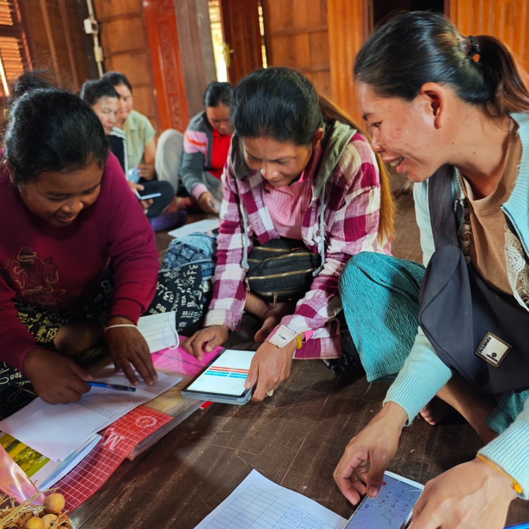 ukincambodia's tweet photo. To mark IWD, we're highlighting our support that have positively impacted women &amp; girls across communities. The 🇬🇧 is supporting #TempleGardenFoundation Scholarship Program for Primary Education that have transformed the lives of over 1,700 members, 97% of the members are women. https://t.co/IJJbOdyjA0