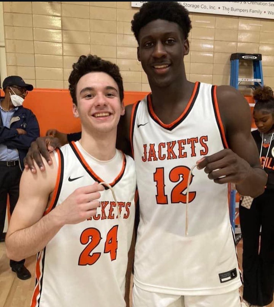 Different uniforms. Same goal. More work to be done. 
#ForTheCity 
<a href="/BarryDunning6/">Barry Dunning</a> 
<a href="/McTHoops/">McT Hoops</a>