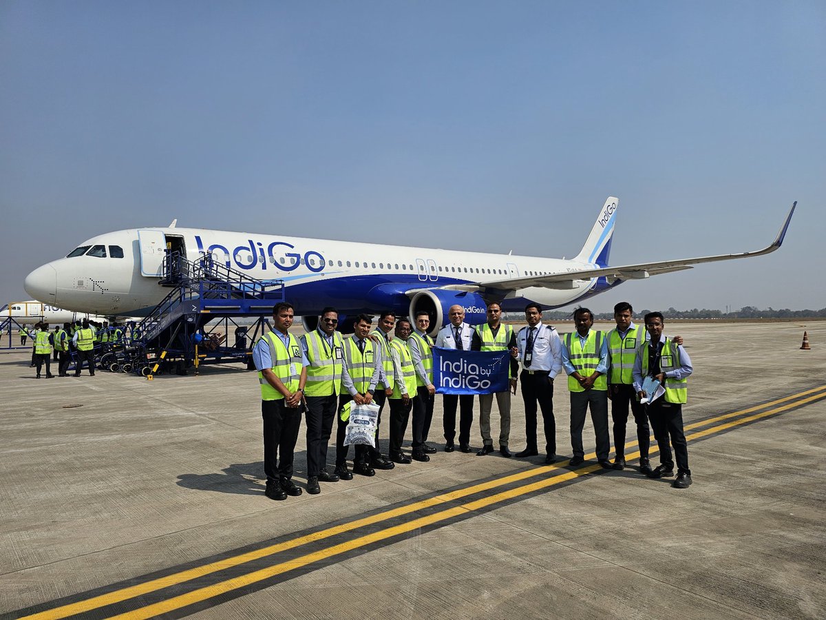 aaijrgairport's tweet photo. @AAI_Official @aairhqer And from 6th March 2025 on Mon, Wed, Fri & Sun and on Tue, Thu & Sat, the aircraft type will be A321 & A320 with seating capacity of 232 & 189 max respectively. The inaugural flight given customery Water Cannon Salute on it's arrival by #ARRF. @AAI_Official @aairhqer @MoCA_GoI https://t.co/r8Lfzuj2mr