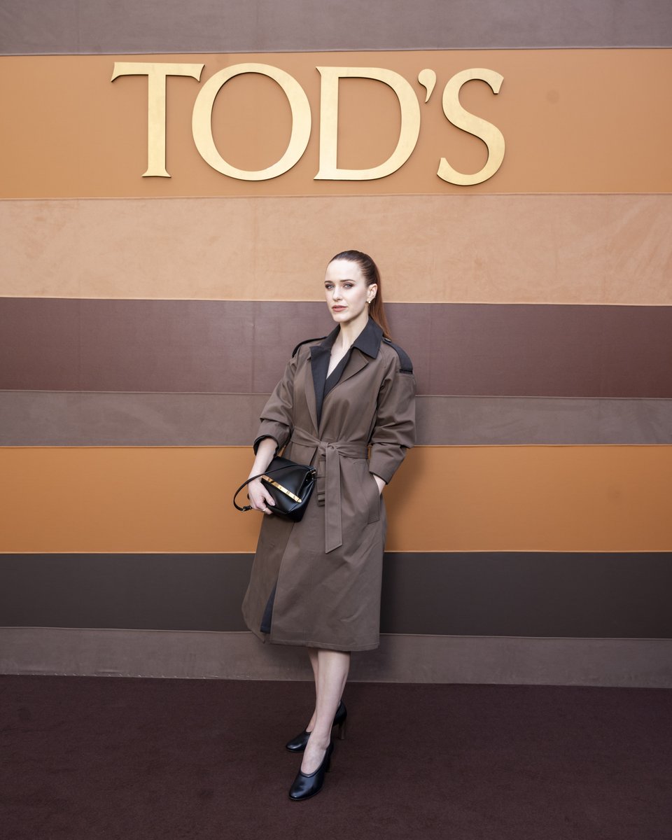 Global Brand Ambassador Xiao Zhan with celebrities and international guests attended the Tod's Fall Winter 2025/26 Women's Runway Show in Milan.
#XiaoZhan #CarlaBruni #KeiraKnightley #RachelBrosnahan
#TodsFW25 #Tods