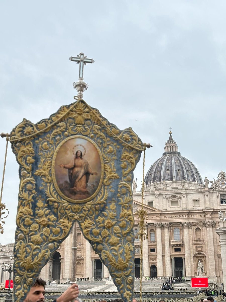 La peregrinación a Roma en vídeo

Ponemos a vuestra disposición un vídeo donde se recopilan los actos y cultos celebrados en peregrinación realizada a Roma. 

📺youtu.be/z7hbXTDF8iY?si…

𝐏𝐞𝐫𝐞𝐠𝐫𝐢𝐧𝐨𝐬 𝐝𝐞 𝐥𝐚 𝐄𝐬𝐩𝐞𝐫𝐚𝐧𝐳𝐚
𝐴𝑛̃𝑜 𝑆𝑎𝑛𝑡𝑜 𝐽𝑢𝑏𝑖𝑙𝑎𝑟