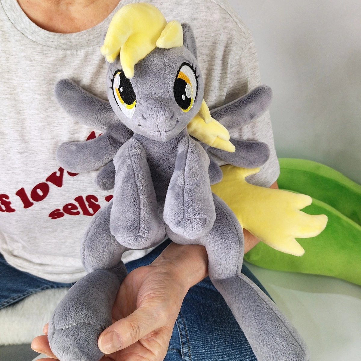 larsen_toys's tweet photo. Happy #DerpyDay !!! ☺

#mlp #plushie https://t.co/Z9CxR9Hac9