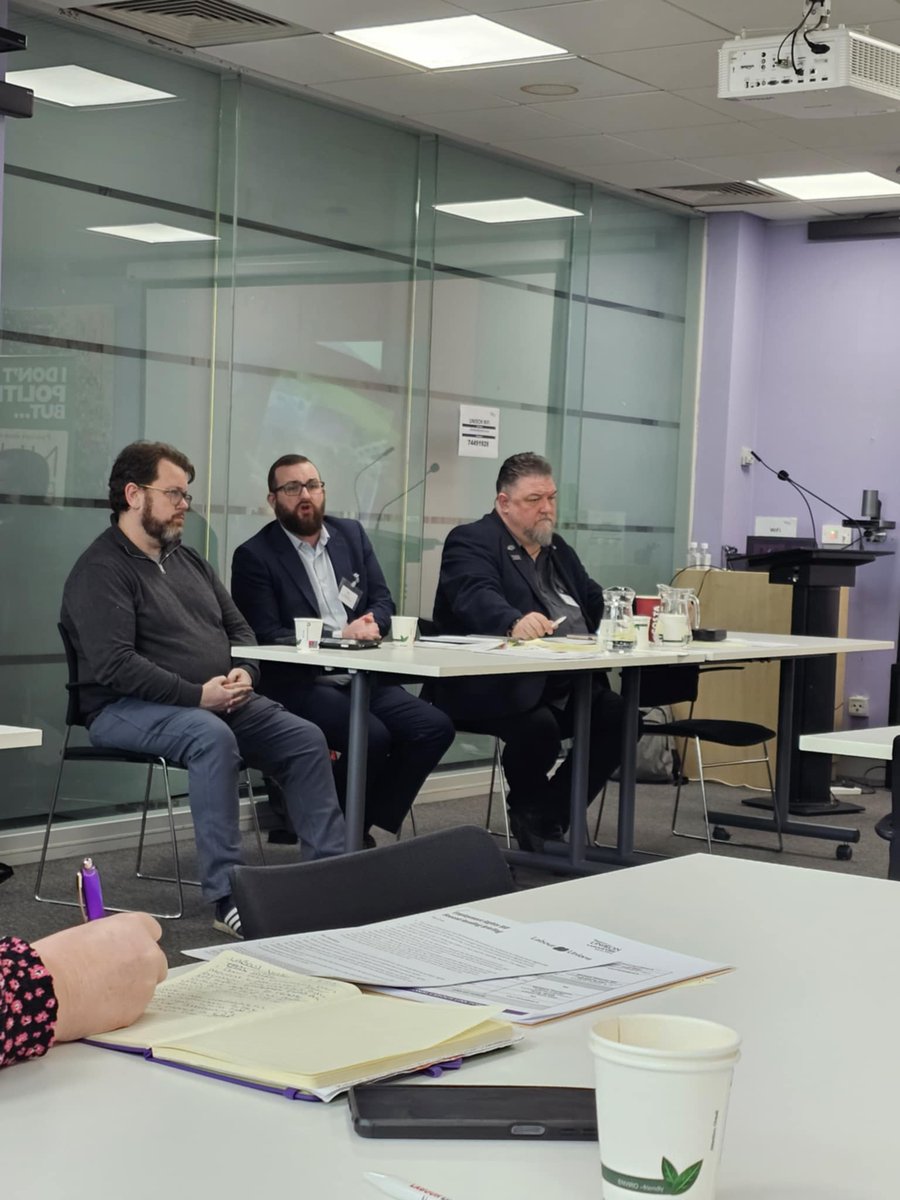 Carl Greatbatch (@carlgreatbatch) on Twitter photo A busy day today chairing <a href="/NorthWestUNISON/">UNISON North West</a>'s Labour Link forum. Delighted to start with a discussion of the Employment Rights Bill with <a href="/MWheelerMP/">Michael Wheeler MP</a>, such an important collection of changes that the Labour Movement has been demanding for years. A busy day today chairing <a href="/NorthWestUNISON/">UNISON North West</a>'s Labour Link forum. Delighted to start with a discussion of the Employment Rights Bill with <a href="/MWheelerMP/">Michael Wheeler MP</a>, such an important collection of changes that the Labour Movement has been demanding for years.