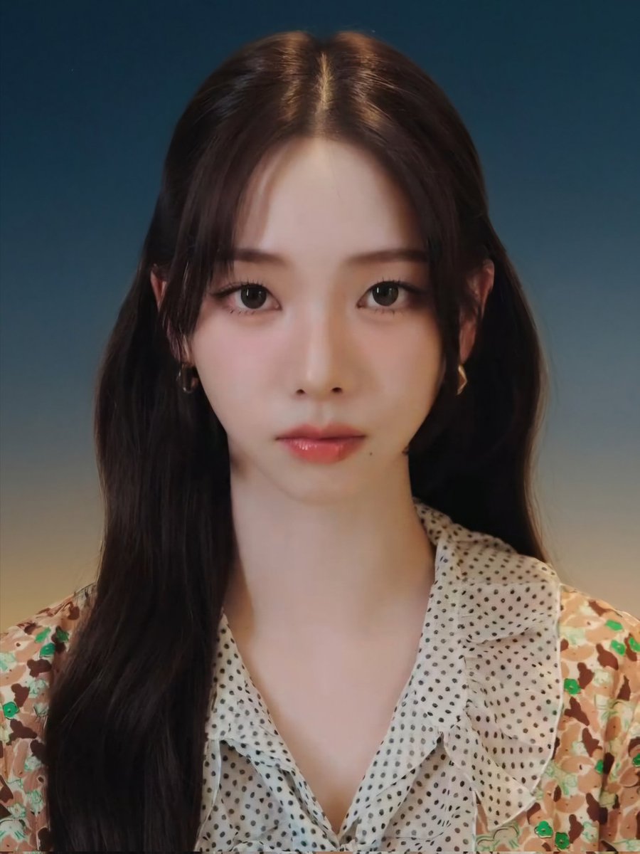 orl_spa's tweet image. 밀라노 카리나 증명사진👍