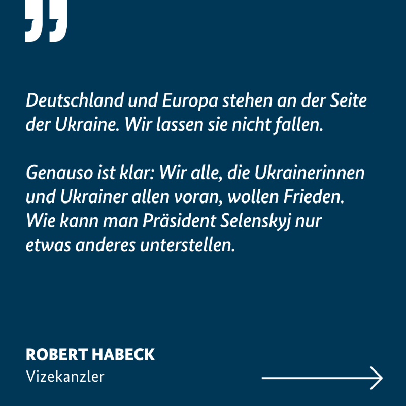 BMWE_'s tweet photo. Bundesminister Habeck: Deutschland und Europa stehen an der Seite der Ukraine. Wir lassen sie nicht fallen.