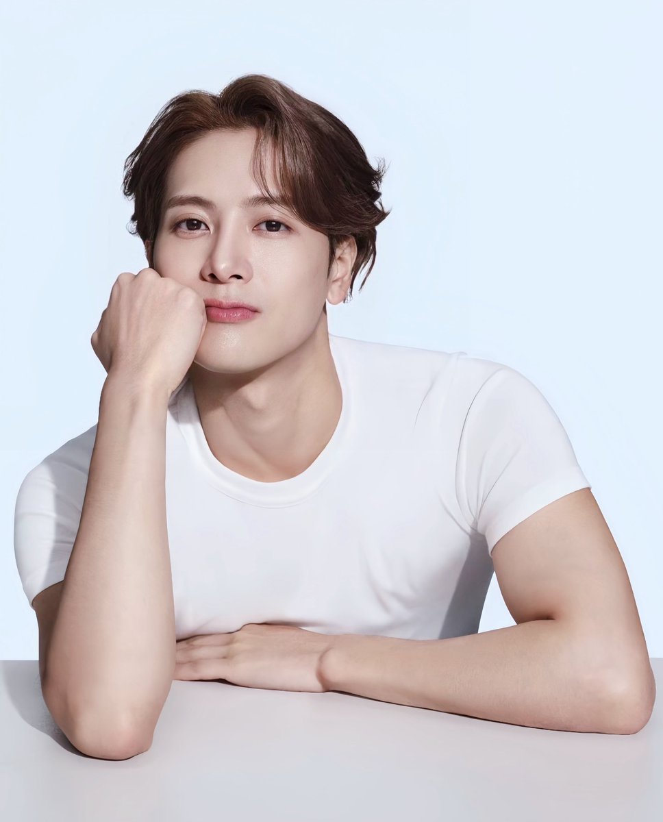 ElleMenThailand's tweet photo. #ELLEMENGrooming Anessa แบรนด์ครีมกันแดดชื่อดังจากญี่ปุ่น ประกาศแต่งตั้ง Jackson Wang ศิลปินหนุ่มมากความสามารถ และแฟชั่นไอคอนระดับโลก เป็นแบรนด์แอมบาสเดอร์แห่งภูมิภาคเอเชีย-แปซิฟิกคนล่าสุด 

#ELLEMENThailand 
#JacksonWang 
#JacksonWangxAnessa 
#ANESSA
#ANESSAThailand https://t.co/Plw79Zi7LR