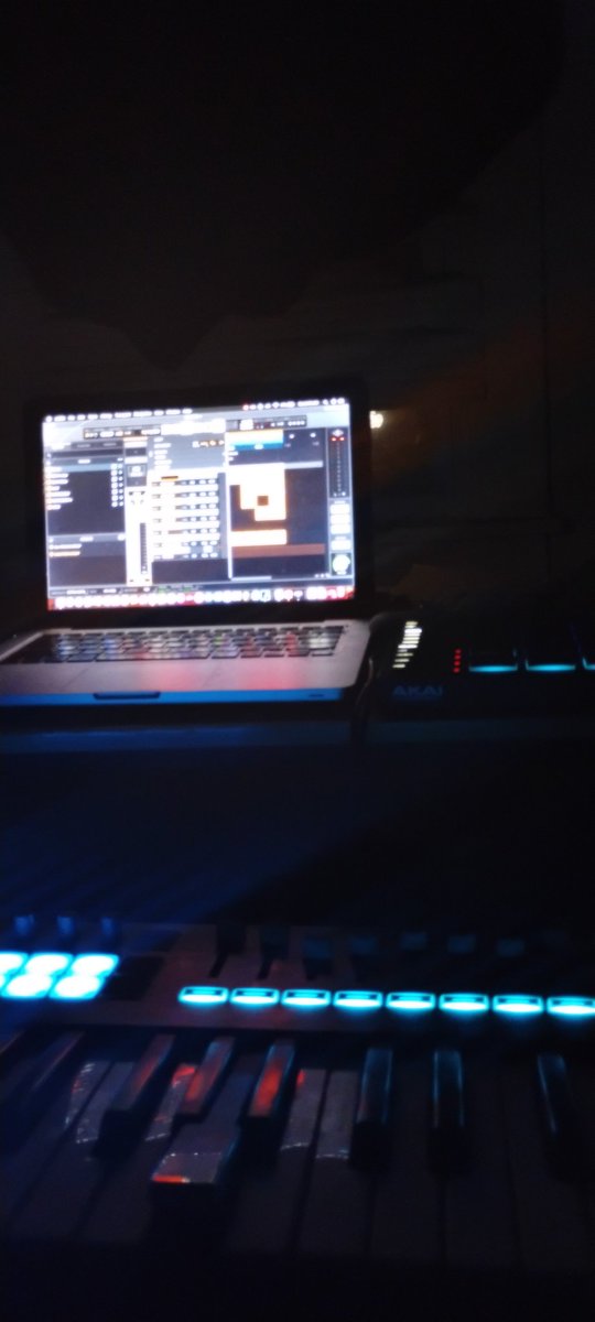 zone_808trizz's tweet photo. Super locked in right now https://t.co/Q9vyR7WNjt