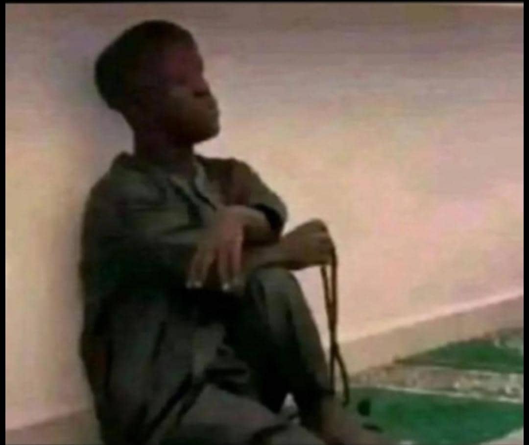 Itz_Haske's tweet photo. @asakemusik Make I be the first person to receive your blessings this Ramadan sir 💔😭🛐🙏🏻 Things are not working out here properly https://t.co/oHRcw89qxI