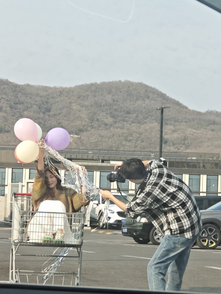 我好想说，兄弟，我拍的比你好。