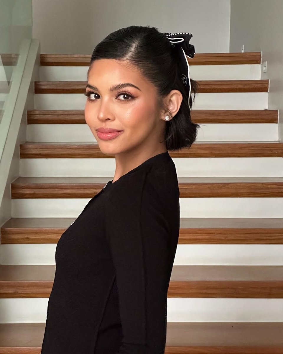 The birthday girl Maine Mendoza 💛 #EBMaineDay 

#MaineMendoza #AllAccessToArtists #fAAAmily