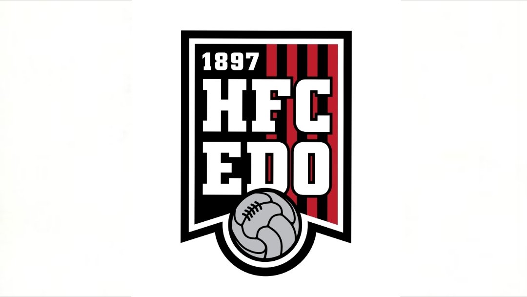 🎂| 

Maart 1897. Een aantal mannen trokken de Haarlemmerhout in. De bomen werden als doelpalen gebruikt. Van Koekam naar Noordersportpark. Betaald voetbal. Derby's tegen buurman Haarlem in de Tweede Divisie. Een prachtige historie. En nu 128 jaar jong. Gefeliciteerd, EDO!