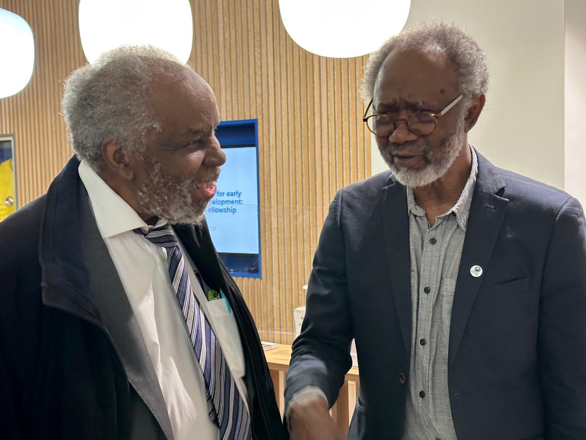 Chinwe Obinwa (@drchinwe_obinwa) on Twitter photo Two Legends of Psychiatry #AggreyBurkeFellowship <a href="/FemiMind/">Femi Oyebode</a> <a href="/ak411cam/">ak411</a> <a href="/DrAlthaStewart/">Altha Stewart, M.D.</a> <a href="/cahn_uk/">Caribbean & African Health Network</a> <a href="/MANSAG_uk/">Medical Assoc of Nigerians Across Great Britain</a> <a href="/drchuks_/">๐๐ง ๐๐๐ช๐ ๐จ</a> <a href="/Derektracy1/">Derek Tracy</a> <a href="/raj_psyc/">๐ Rajesh Mohan</a> <a href="/DrLadeSmith/">Lade Smith CBE</a> <a href="/braindrum/">Deji Ayonrinde</a> <a href="/rcpsych/">Royal College of Psychiatrists</a> <a href="/TheBJPsych/">BJPsych Journals</a> <a href="/bmj_latest/">The BMJ</a> <a href="/blackpsych_UK/">Association of Black Psychiatrists, UK (ABP-UK)</a> Two Legends of Psychiatry #AggreyBurkeFellowship <a href="/FemiMind/">Femi Oyebode</a> <a href="/ak411cam/">ak411</a> <a href="/DrAlthaStewart/">Altha Stewart, M.D.</a> <a href="/cahn_uk/">Caribbean & African Health Network</a> <a href="/MANSAG_uk/">Medical Assoc of Nigerians Across Great Britain</a> <a href="/drchuks_/">๐๐ง ๐๐๐ช๐ ๐จ</a> <a href="/Derektracy1/">Derek Tracy</a> <a href="/raj_psyc/">๐ Rajesh Mohan</a> <a href="/DrLadeSmith/">Lade Smith CBE</a> <a href="/braindrum/">Deji Ayonrinde</a> <a href="/rcpsych/">Royal College of Psychiatrists</a> <a href="/TheBJPsych/">BJPsych Journals</a> <a href="/bmj_latest/">The BMJ</a> <a href="/blackpsych_UK/">Association of Black Psychiatrists, UK (ABP-UK)</a>