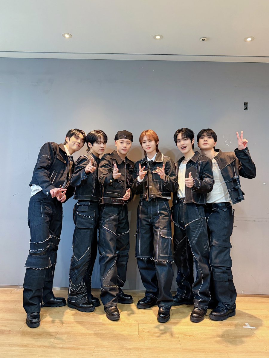 온앤오프 (ONF) OFFICIAL tweet media