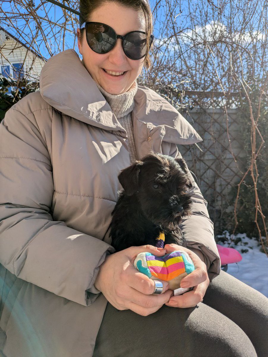 Як назвати нашу собаку? Вирішує донат!

Ми запускаємо інтерактивний збір на ЗСУ, де ви самі оберете ім’я для нашого майбутнього цуценяти!

У нас є дві круті ідеї:

🐾 Іллі – від Illusione Black, офіційного імені.
🐾 Тіата (Тіа) – на честь персонажа з улюбленої гри мого нареченого