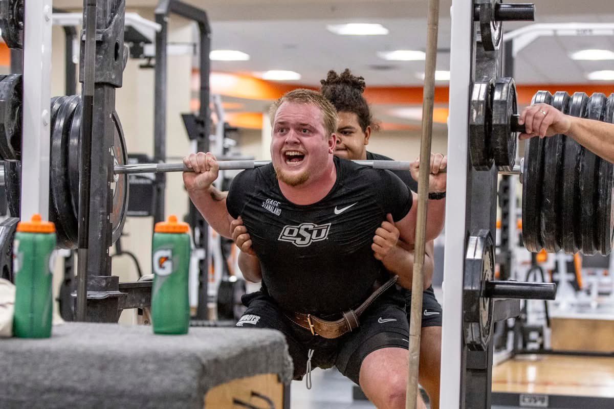 RussellStanala2's tweet photo. Out work everyone 
Do what others won’t and get what others don’t 
#GOPOKES
#springfootball
Love and so proud of u son 
#BIGUGLIES https://t.co/QpegPbxDbu