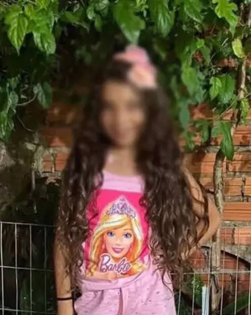 GalhanoHugo's tweet image. Fica aqui os meus sinceros pêsames e pedidos de oração para a pequena #Rayane que INFELIZMENTE foi mais uma vítima de #ViolênciaInfantil . Como guardião das crianças, eu peço que Deus abençoe a família e a vida dessa corajosa guerreirinha.🥹🥹🙏🏻🙏🏻🙏🏻

#RioGrandedoSul #Tramandaí