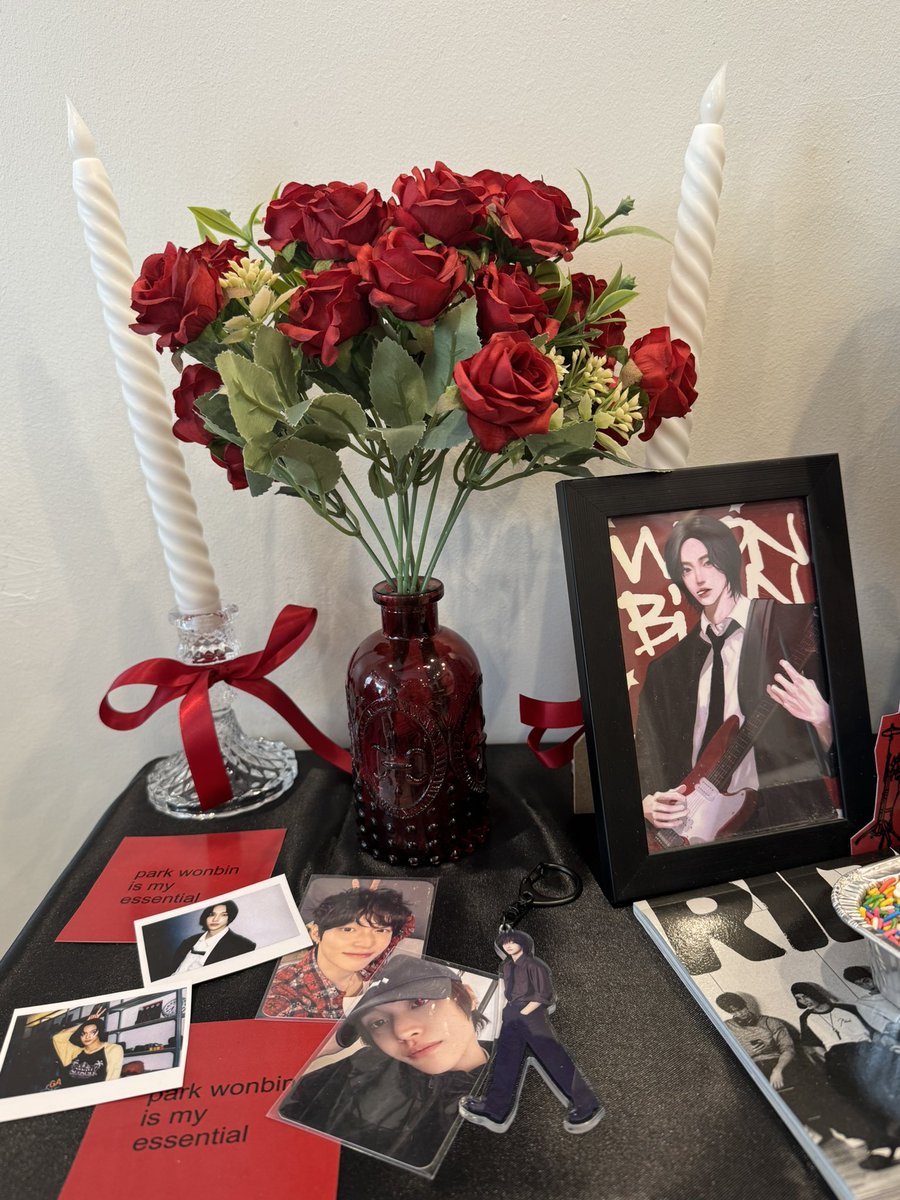 thexyznut's tweet image. 🫶🏻🎸#OurBrilliantRockstarWonbin