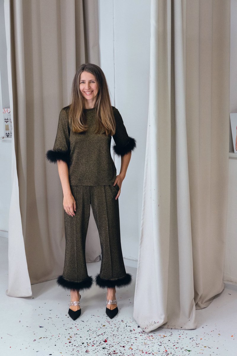 デザイナーのKriss Soonikが東京にやってきます！💫
3月5日のLate Night Pop-Up では、日本限定アイテムや最新コレクションをご用意。
特別な夜を一緒に楽しみましょう！

📅 3月5日（水）
⏰ 18:30 - 21:00
📍 東京都渋谷区神南1-14-7 Wise Jinnanビル 1F