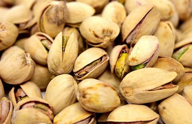 📢🌱 España se consolida como uno de los mayores productores de pistacho en Europa. En 2023, la superficie plantada superó las 70.000 hectáreas, con Castilla-La Mancha a la cabeza. ¡Un cultivo en auge! 💪 #Pistacho #Agricultura #AgropopularHuevos