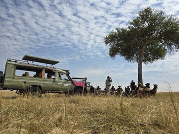 OraDMT_'s tweet photo. The wait is over! The Digitally Fit CEO’s Bootcamp is officially happening at Maasai Mara! Get ready for an unforgettable experience!
#DigitallyFitBootcamp #OracomGroup President Zelenskyy Resign World War 3 https://t.co/OfQd0xWNou