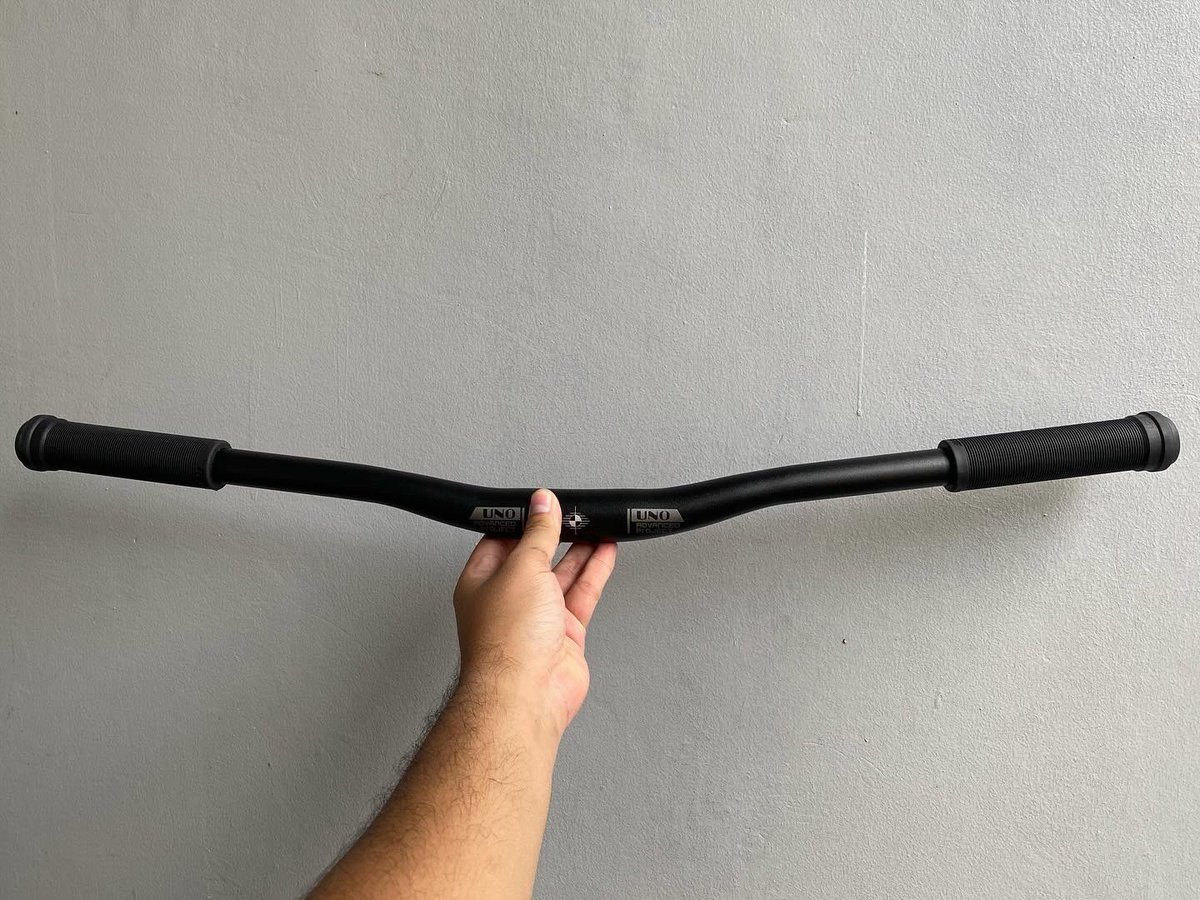 Pedagang Bekasi tweet media