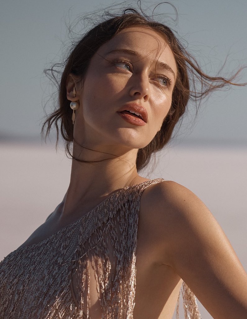 LexaGold1 tweet media