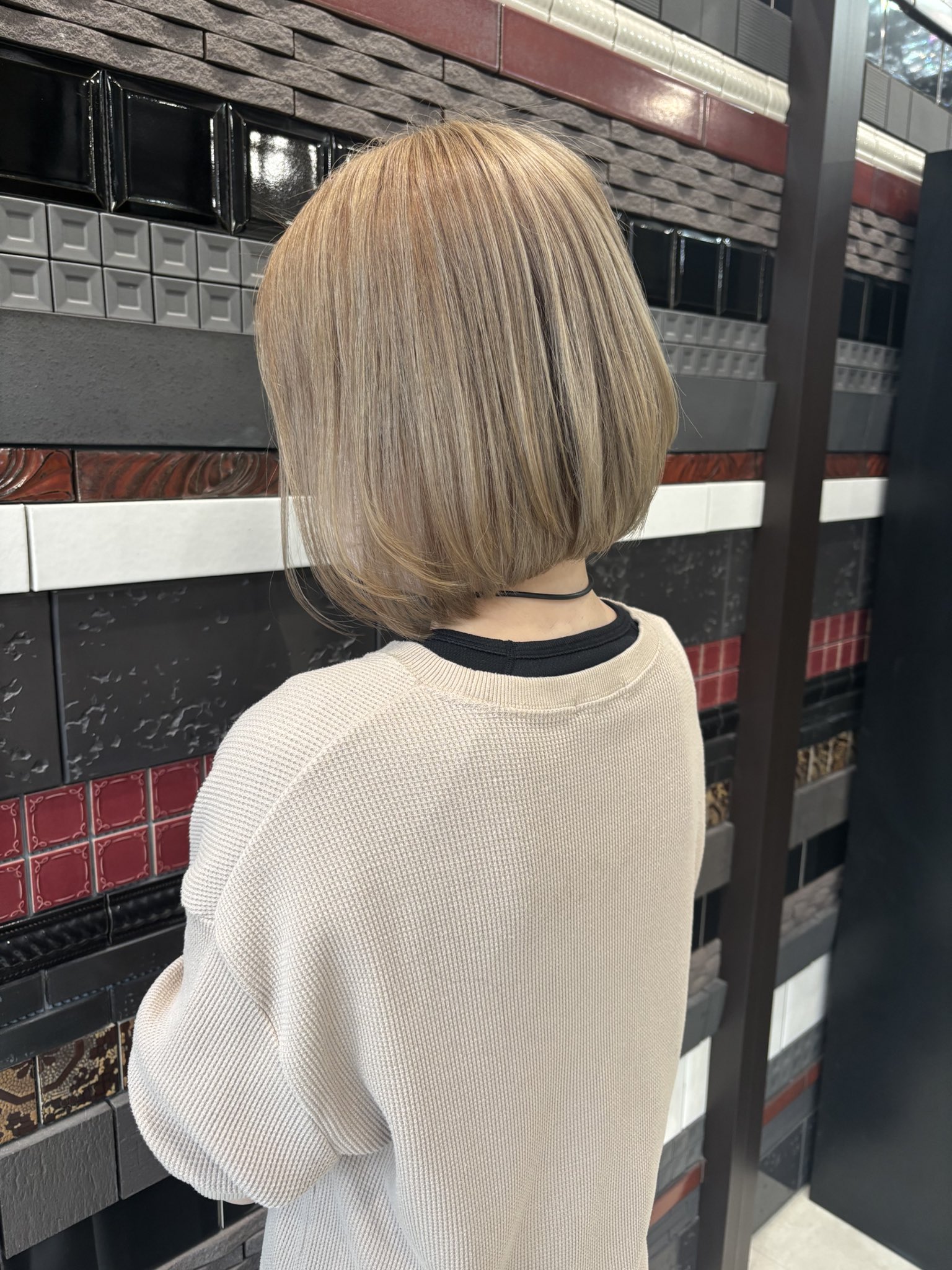 ミルクティーベージュ - Search / X