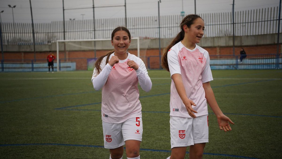 ⏰ 35' | 🤚 ¡𝗗𝗘𝗦𝗖𝗔𝗡𝗦𝗢! | #FFRM 1-0 #EXT

✍️ La FFRM Sub-14 femenina se marcha a vestuarios con ventaja en el marcador.

💪 #VamosFFRM / #CentenarioFFRM