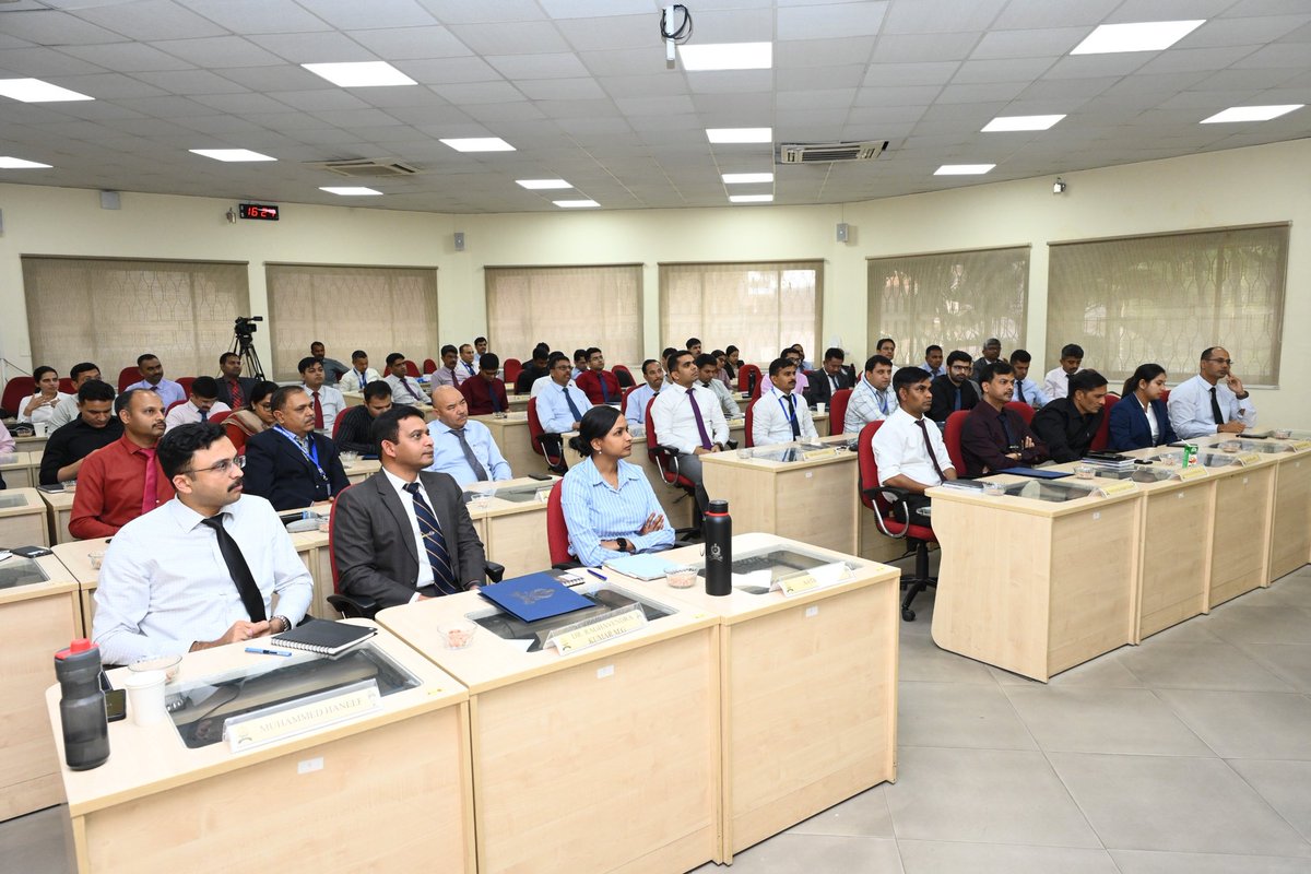 Cyberdost's tweet photo. The valedictory session for Level 1: Second Batch of IPS &amp; Group A officers undergoing Cyber Commandos Training was held at SVP NPA, Hyderabad on Feb 28, 2025. 64 officers completed the course, enhancing cyber capabilities under I4C’s mission.

#I4C #CyberCommandos https://t.co/OAhYSXA8fy